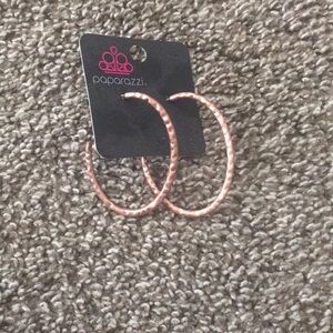 Paparazzi oval hoops